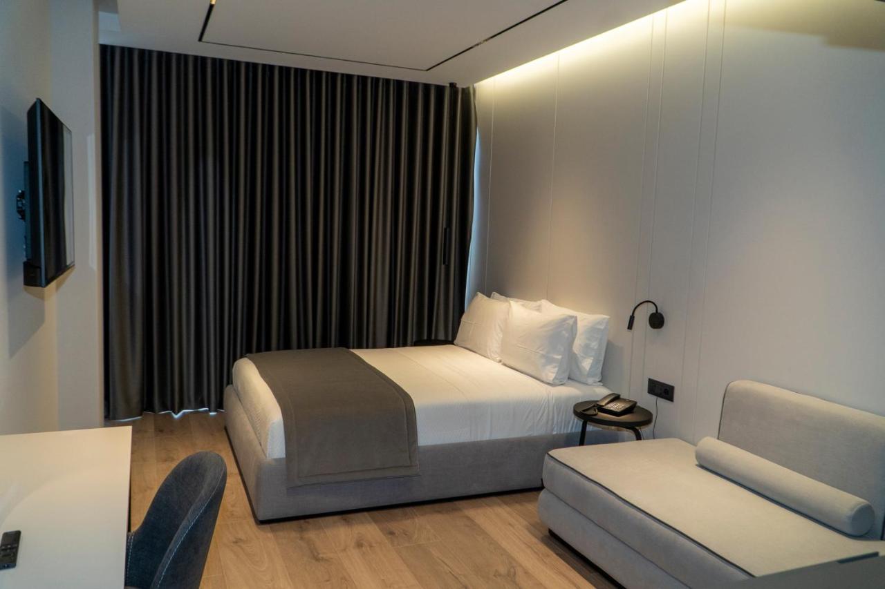 Center Hotel Саранда Экстерьер фото