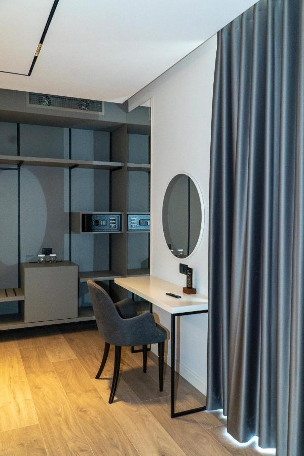 Center Hotel Саранда Экстерьер фото