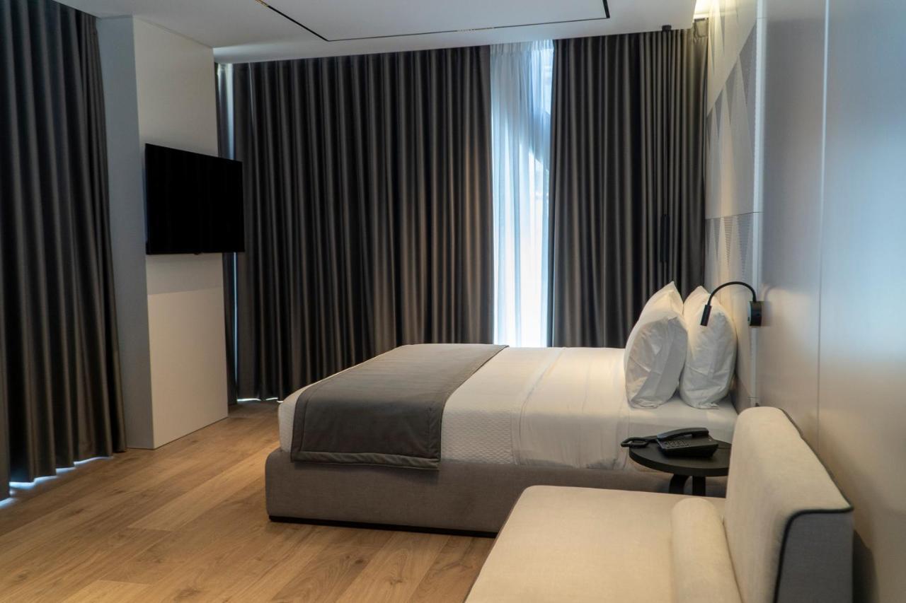 Center Hotel Саранда Экстерьер фото