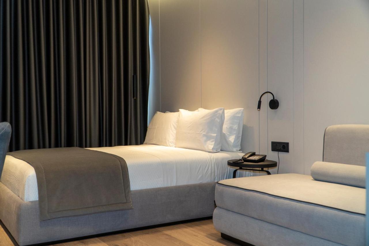 Center Hotel Саранда Экстерьер фото