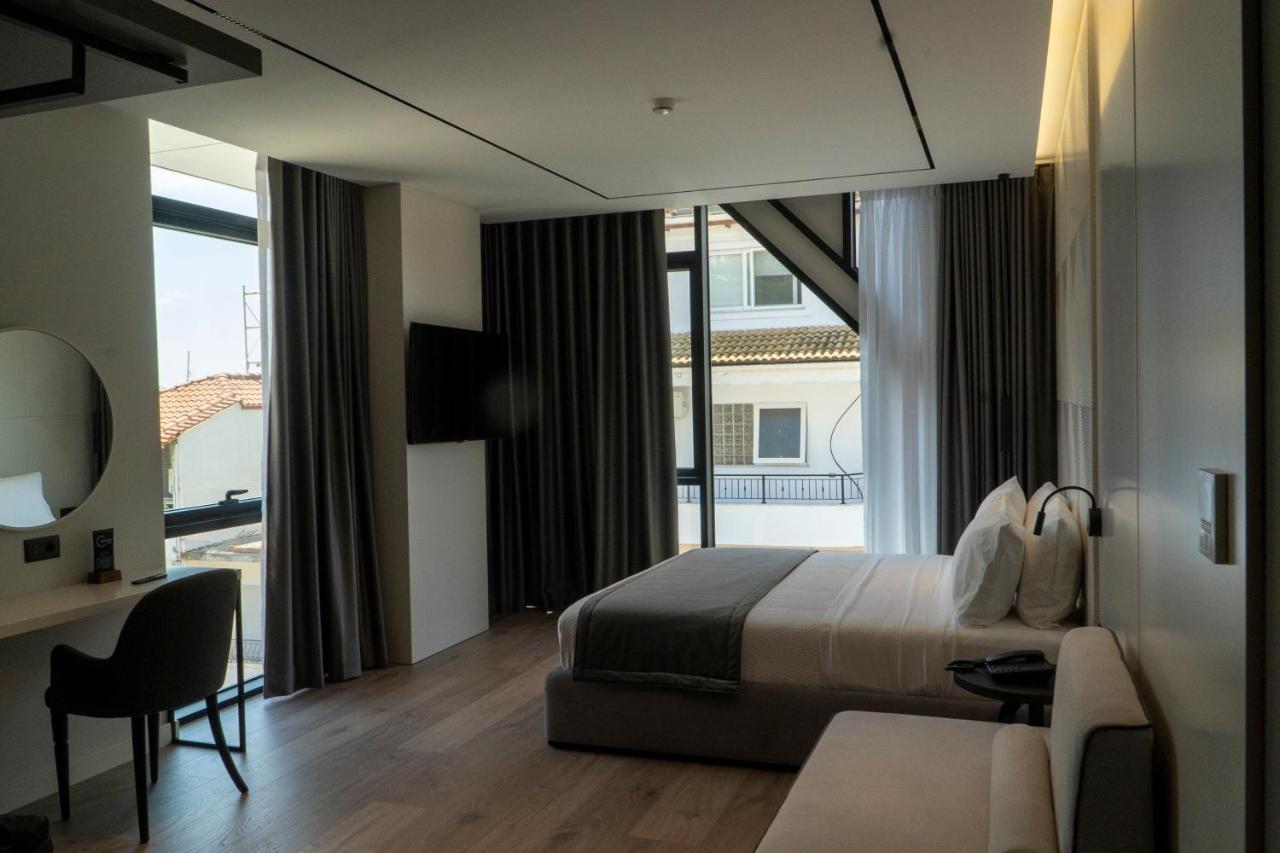 Center Hotel Саранда Экстерьер фото