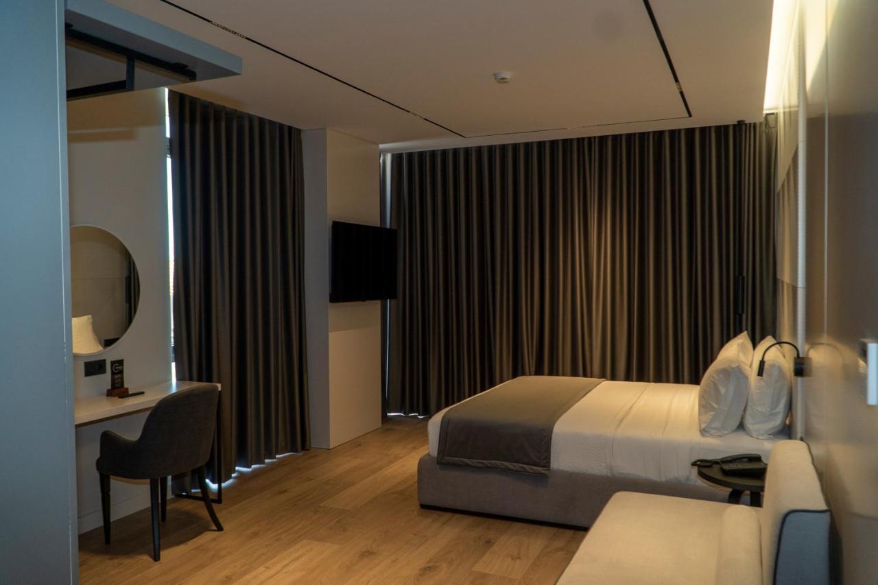 Center Hotel Саранда Экстерьер фото