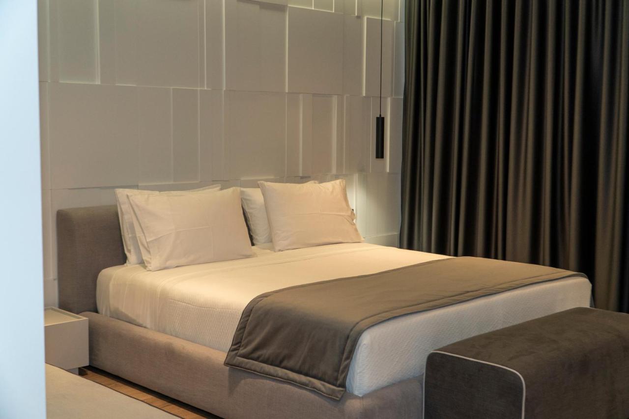 Center Hotel Саранда Экстерьер фото